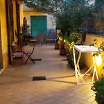 Holiday Home Casa Vacanze Σαλέρνο